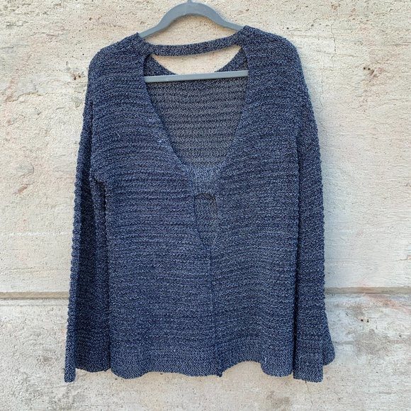 Braeve Knit Sweater - Open Back! - Size Medium - Picture 3 of 4